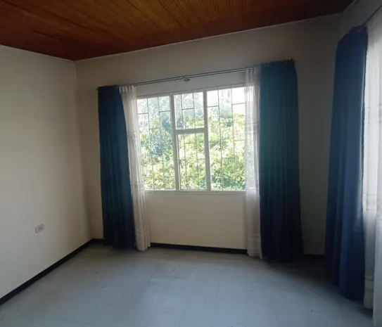 Casa de 5 alcobas en venta en Tunja, Tunja, 305 m² · foto 16 de 17