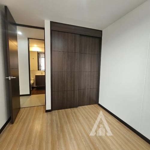 Apartamento de 3 alcobas en arriendo en Vía Las Palmas, Medellín, 85 m² · foto 7 de 15