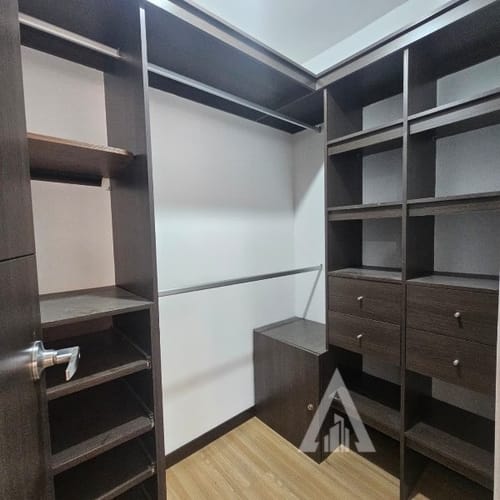 Apartamento de 3 alcobas en arriendo en Vía Las Palmas, Medellín, 85 m² · foto 9 de 15