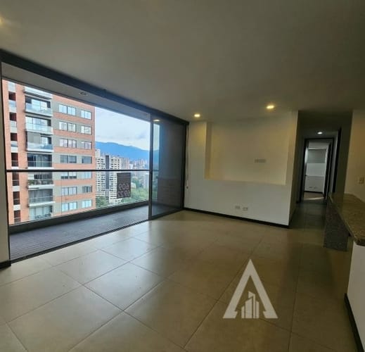 Apartamento de 3 alcobas en arriendo en Vía Las Palmas, Medellín, 85 m² · foto 12 de 15