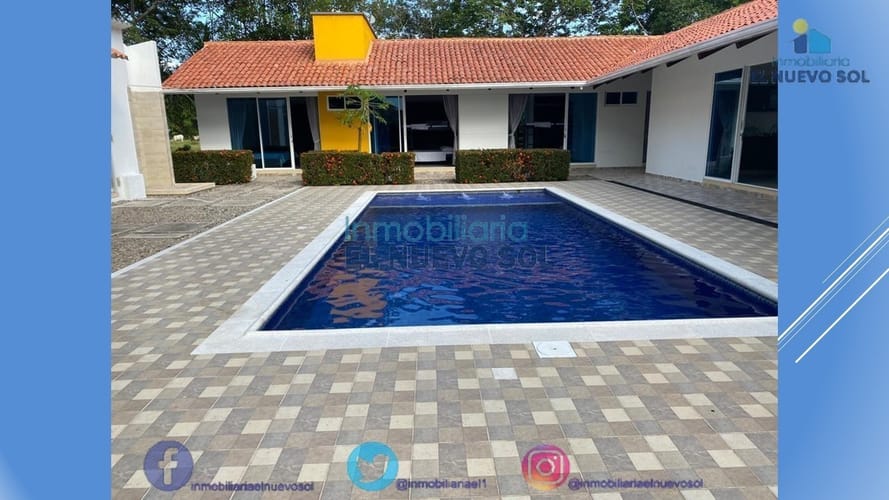Casa de 5 alcobas en venta en La Llanerita, Villavicencio, 820 m² · foto 2 de 11