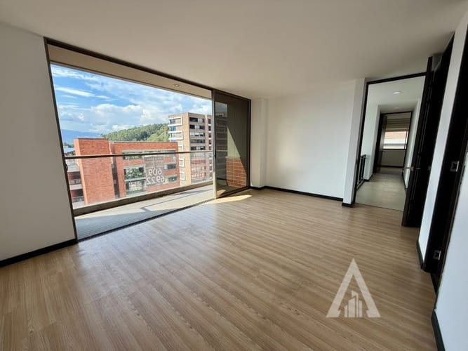 Apartamento de 3 alcobas en arriendo en Vía Las Palmas, Medellín, 161 m² · foto 13 de 24