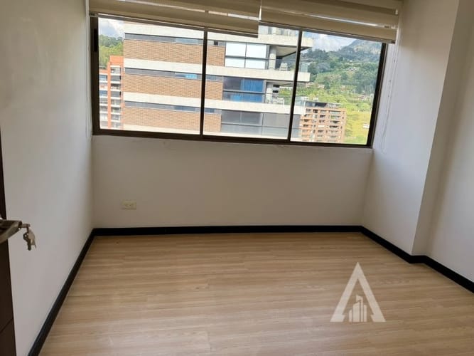 Apartamento de 3 alcobas en arriendo en Vía Las Palmas, Medellín, 161 m² · foto 24 de 24