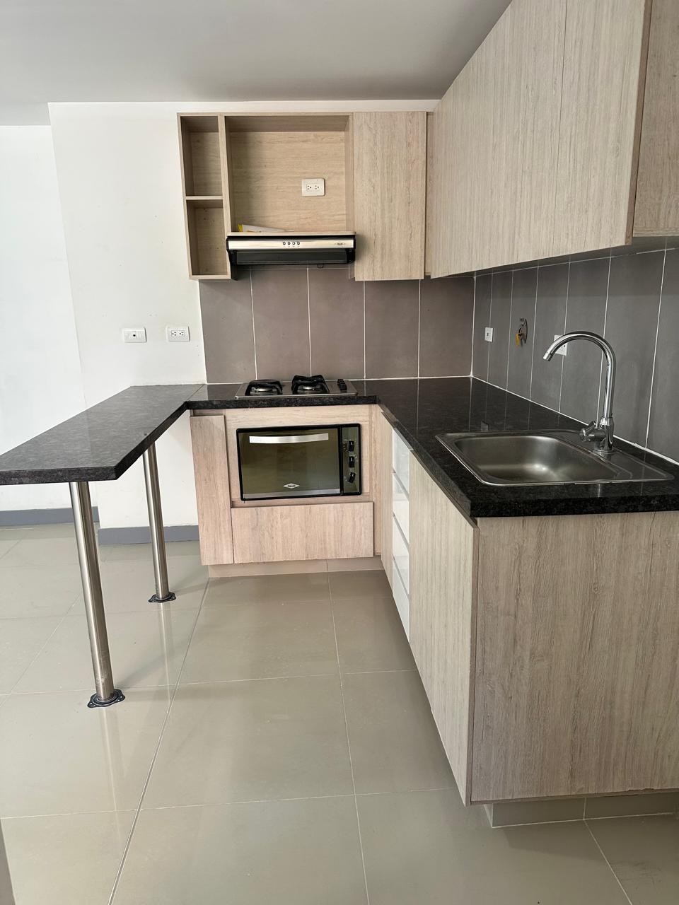 Apartamento en venta en Señorial, Envigado · foto 2 de 18