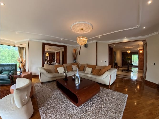Apartamento de 4 alcobas en venta en Cerros De Niza, Bogotá, 330 m² · foto 9 de 20