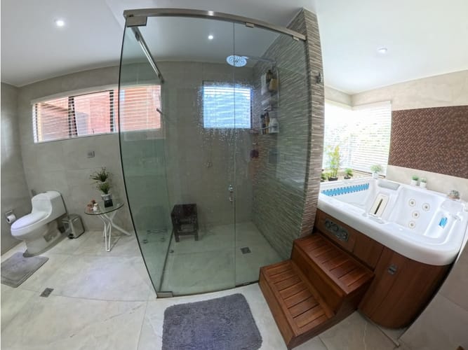 Apartamento de 4 alcobas en venta en Cerros De Suba, Bogotá, 330 m² · foto 19 de 20