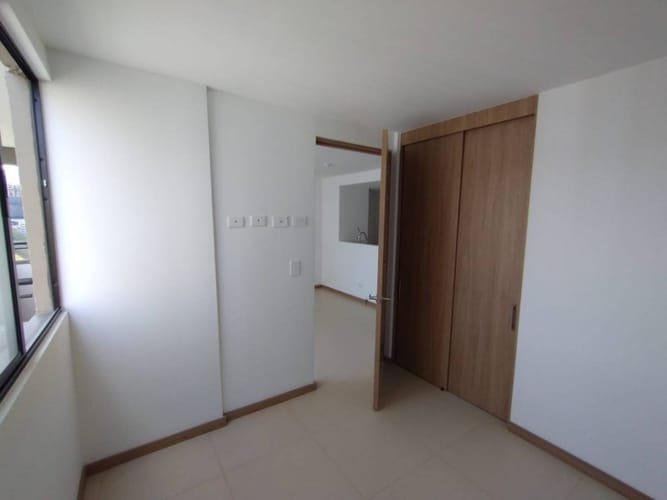 Apartamento en arriendo en Calasanz, Medellín, 41 m² · foto 5 de 8