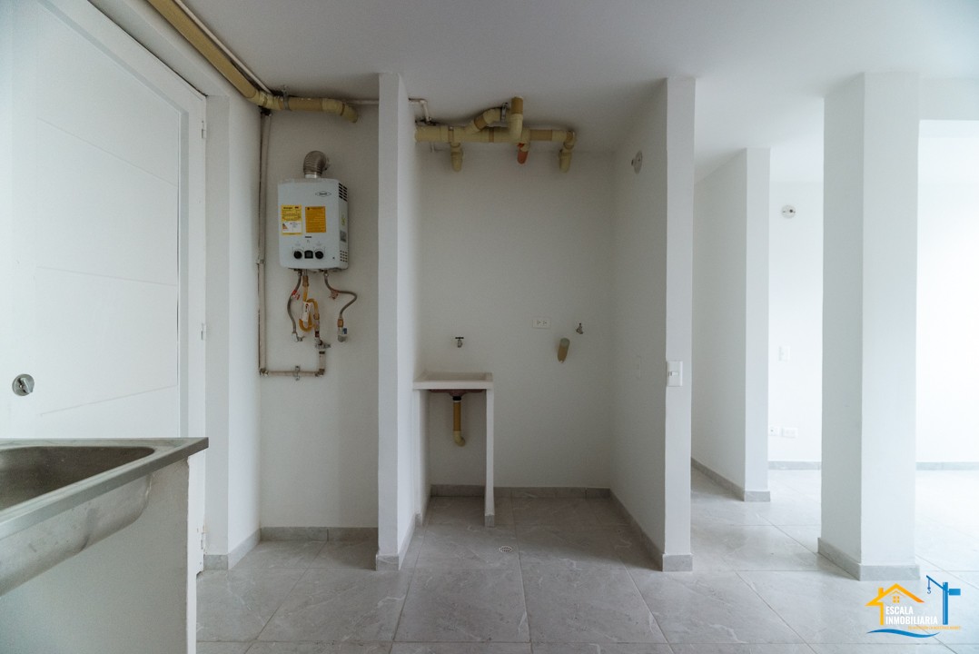 Apartamento en venta en Puente Aranda, Bogotá · foto 2 de 13
