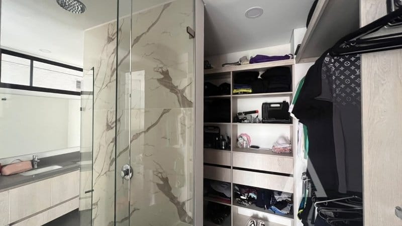 Apartamento de 3 alcobas en venta en Loma De Las Brujas, Medellín, 139 m² · foto 5 de 14