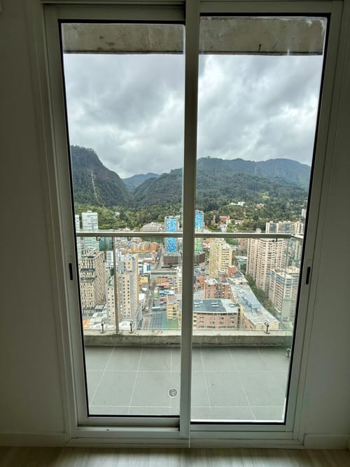 Apartaestudio en venta en Las Nieves, Bogotá, 56 m² · foto 9 de 11
