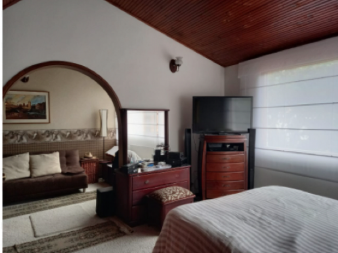 Casa de 4 alcobas en venta en Ilarco, Bogotá, 250 m² · foto 12 de 20