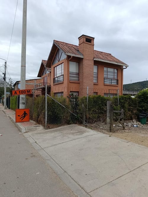 Casa de 4 alcobas en venta en La Punta, Funza, 109 m² · foto 2 de 20