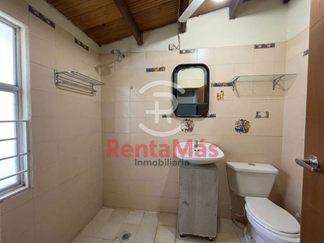 Casa de 5 alcobas en venta en Los Pinos, Cúcuta, 212 m² · foto 13 de 19