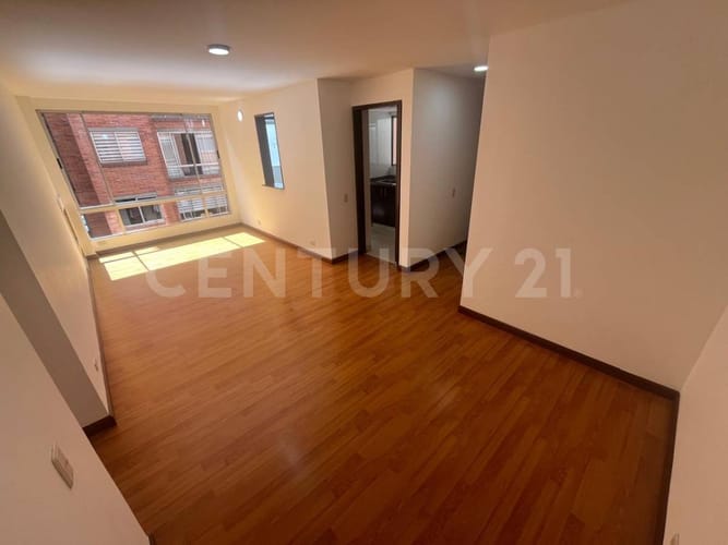 Apartamento en venta en Colina Campestre, Bogotá · foto 2 de 16