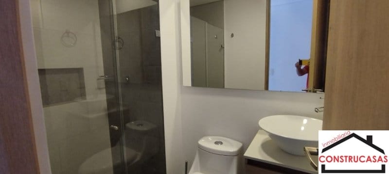 Apartamento de 3 alcobas en arriendo en El Velodromo, Medellín, 170 m² · foto 12 de 22