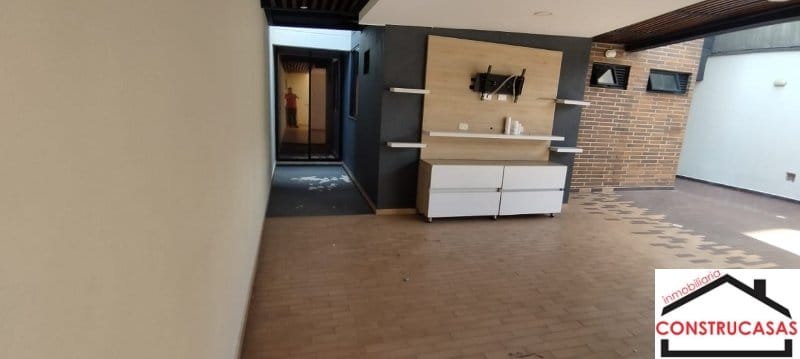 Apartamento de 3 alcobas en arriendo en El Velodromo, Medellín, 170 m² · foto 21 de 22