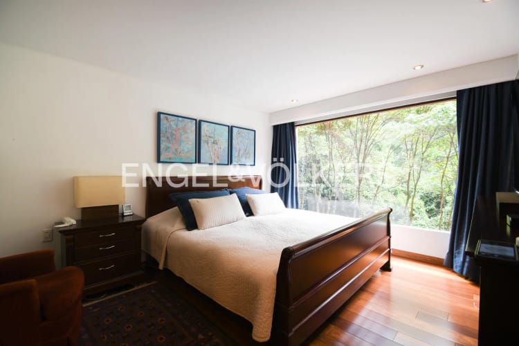 Apartamento en venta en Los Rosales, Bogotá · foto 12 de 16