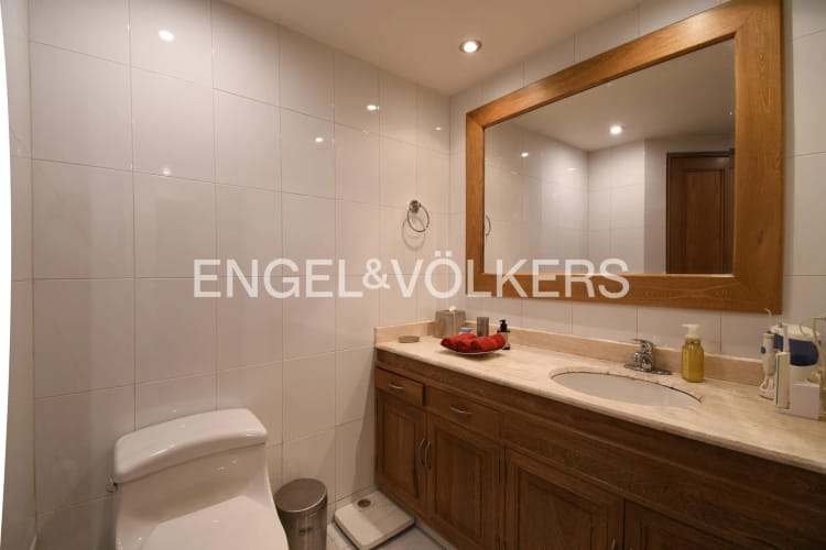 Apartamento en venta en Los Rosales, Bogotá · foto 10 de 16