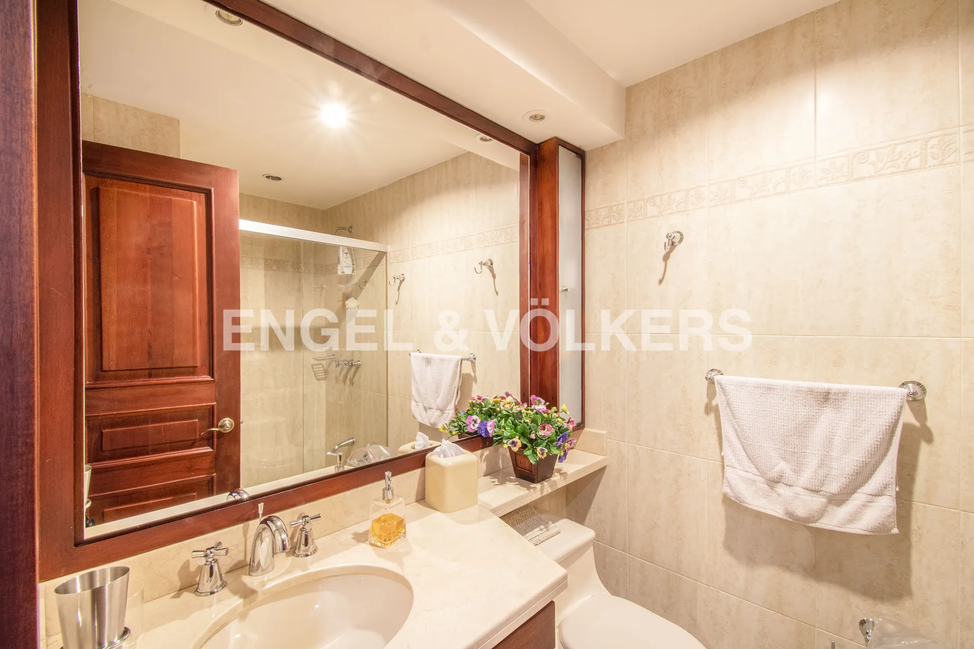 Apartamento en venta en Los Rosales, Bogotá · foto 16 de 21