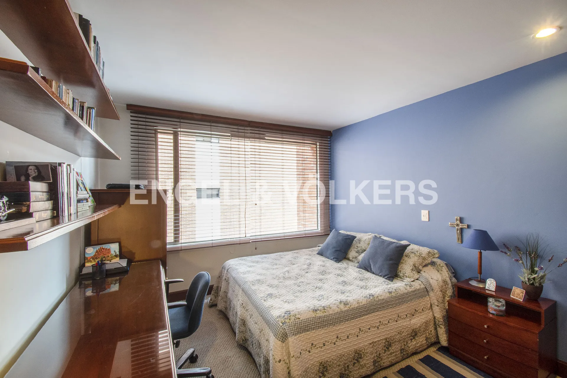 Apartamento en venta en Los Rosales, Bogotá · foto 15 de 21