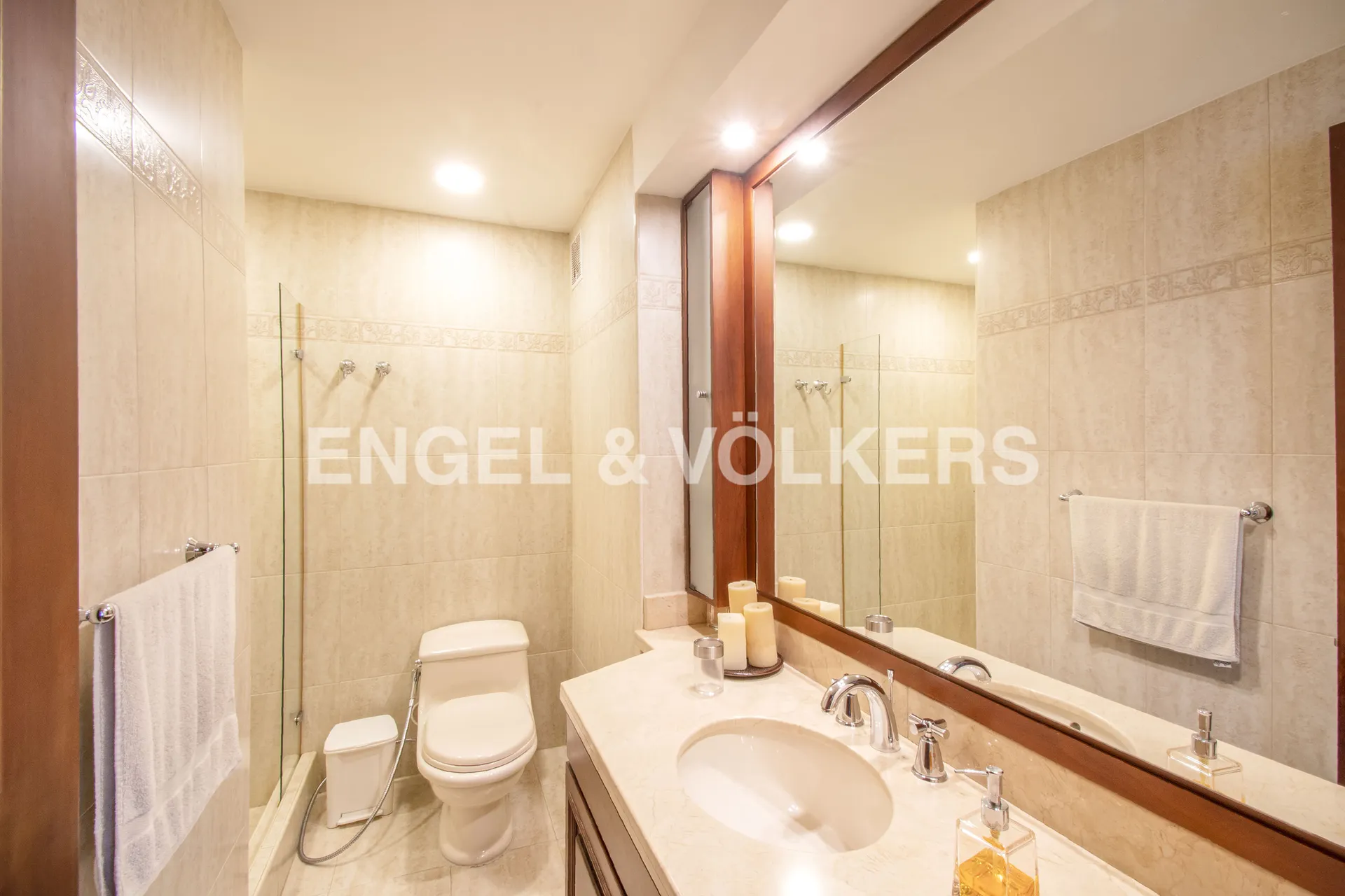 Apartamento en venta en Los Rosales, Bogotá · foto 14 de 21
