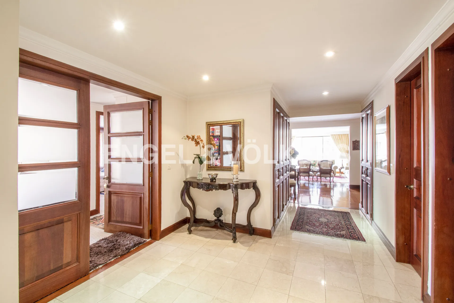 Apartamento en venta en Los Rosales, Bogotá · foto 9 de 21