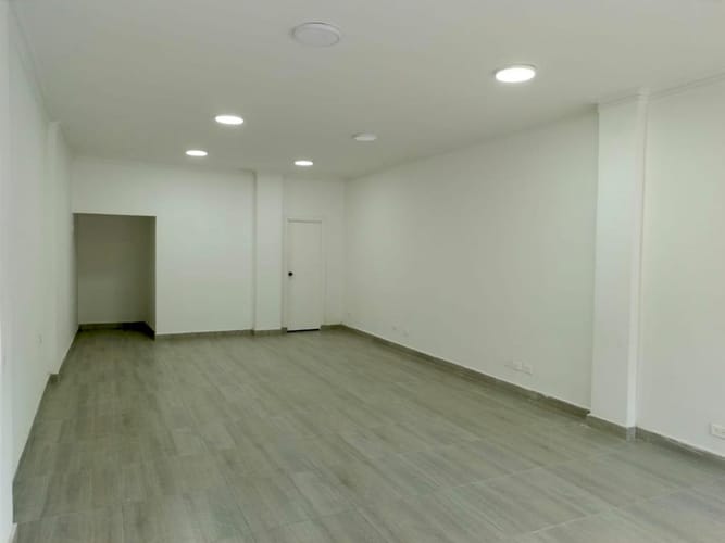 Local en arriendo en Colombia, Barranquilla, 42 m² · foto 6 de 7