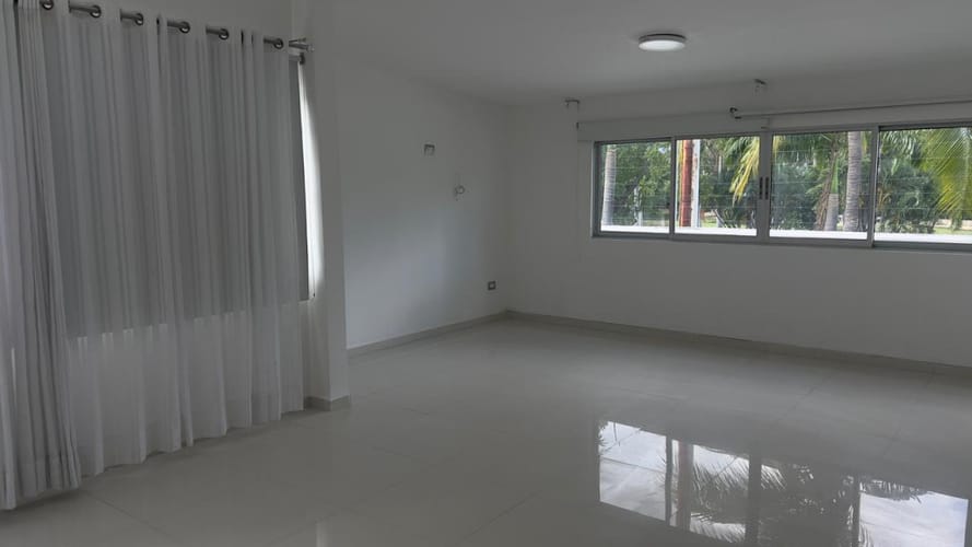 Casa de 4 alcobas en venta en Villa Antigua, Villa del Rosario, 369 m² · foto 14 de 23