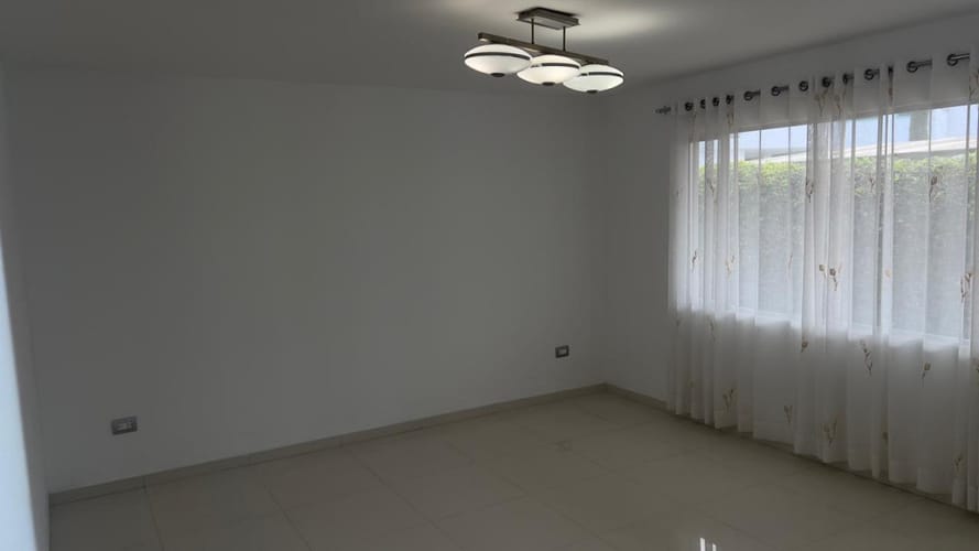 Casa de 4 alcobas en venta en Villa Antigua, Villa del Rosario, 369 m² · foto 15 de 23
