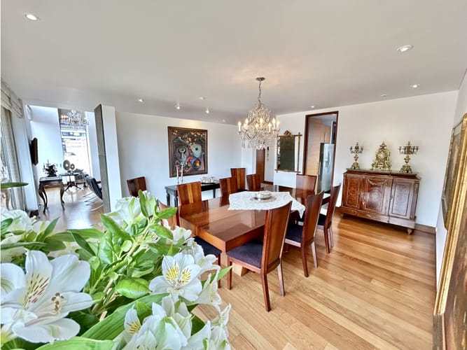 Apartamento de 4 alcobas en venta en La Cabrera, Bogotá, 354 m² · foto 11 de 24