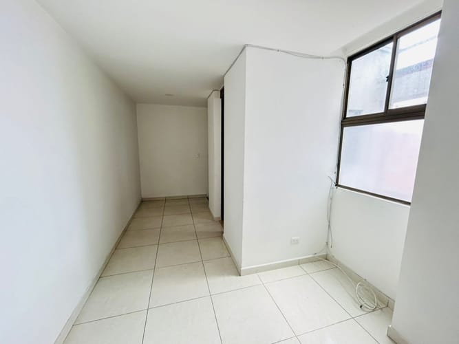 Apartamento de 3 alcobas en venta en Cristobal, Medellín, 90 m² · foto 9 de 15