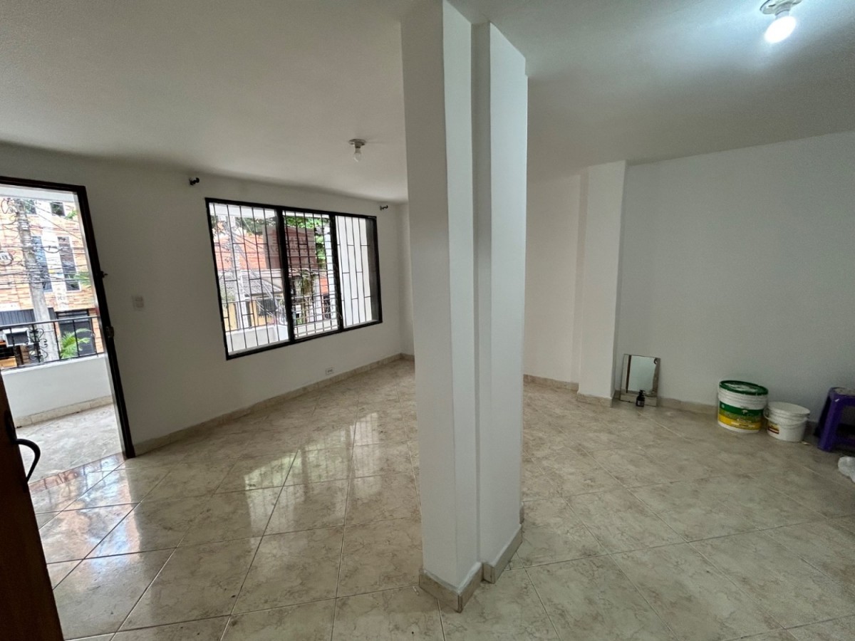 Apartamento en venta en Zona Centro, Envigado · foto 5 de 24