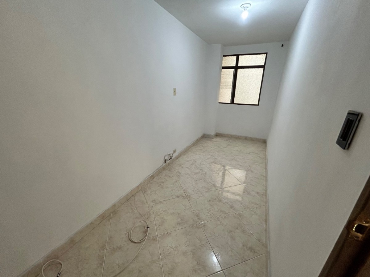 Apartamento en venta en Zona Centro, Envigado · foto 19 de 24