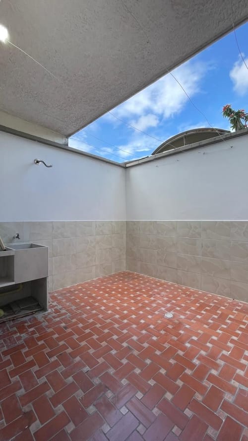 Apartamento de 3 alcobas en venta en Asturias, Bucaramanga, 82 m² · foto 9 de 13