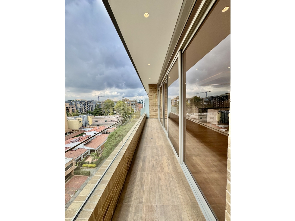 Apartamento en venta en El Chico, Bogotá · foto 6 de 24