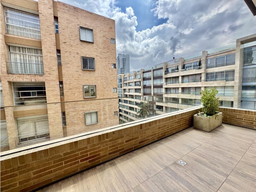 Apartamento en venta en El Chico, Bogotá · foto 10 de 24