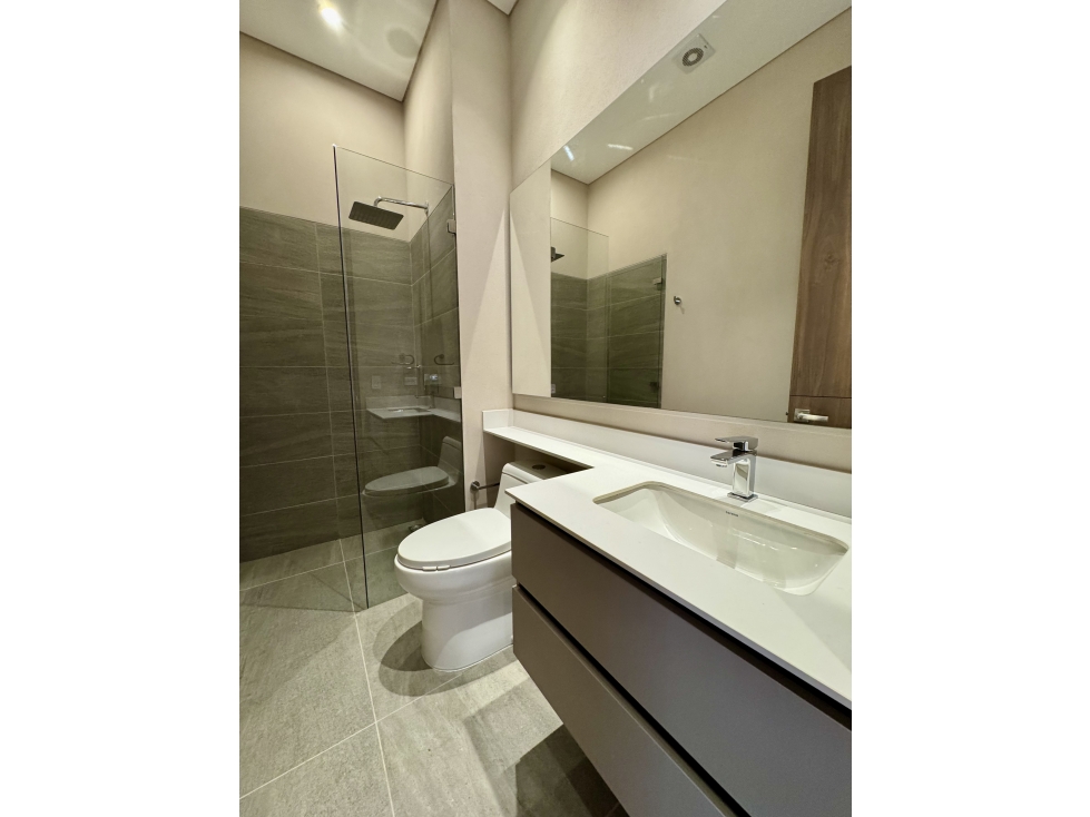 Apartamento en venta en El Chico, Bogotá · foto 16 de 24