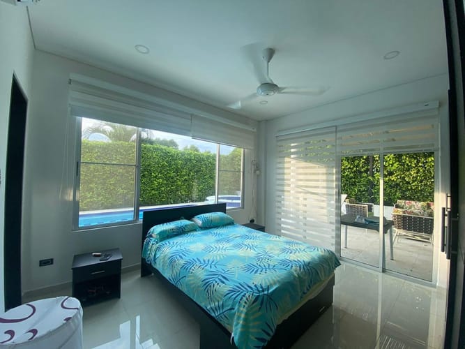 Casa de 4 alcobas en venta en Br. Los Tamarindos, Girardot, 220 m² · foto 7 de 15