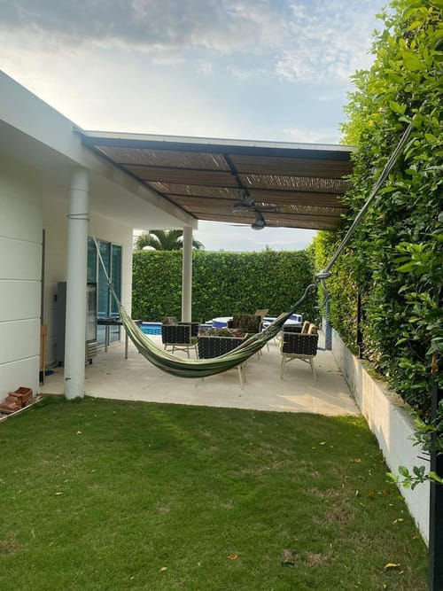 Casa de 4 alcobas en venta en Br. Los Tamarindos, Girardot, 220 m² · foto 10 de 15