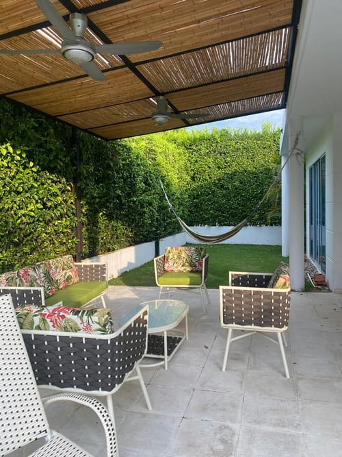 Casa de 4 alcobas en venta en Br. Los Tamarindos, Girardot, 220 m² · foto 14 de 15