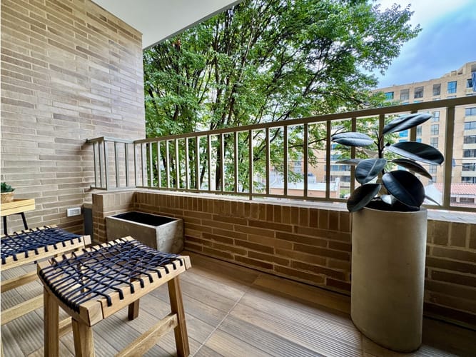 Apartamento de 1 alcoba en venta en Chico Norte, Bogotá, 72 m² · foto 2 de 21