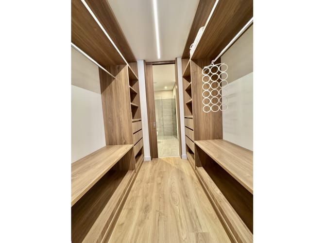 Apartamento de 1 alcoba en venta en Chico Norte, Bogotá, 72 m² · foto 6 de 21