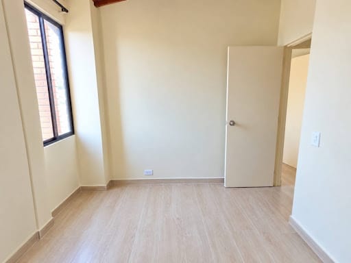 Apartamento de 3 alcobas en arriendo en Calasanz, Medellín, 90 m² · foto 16 de 17