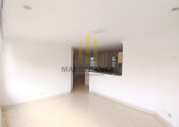 Apartamento de 3 alcobas en venta en Laureles, Medellín, 129 m² · foto 15 de 19