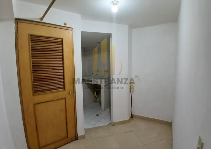 Apartamento de 3 alcobas en venta en Laureles, Medellín, 129 m² · foto 19 de 19