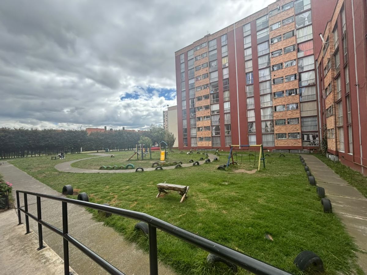 Apartamento en venta en Pinar De Suba, Bogotá · foto 4 de 14