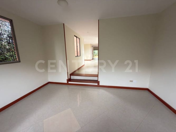 Casa de 5 alcobas en venta en Fonquetá, Chía, 293 m² · foto 14 de 20