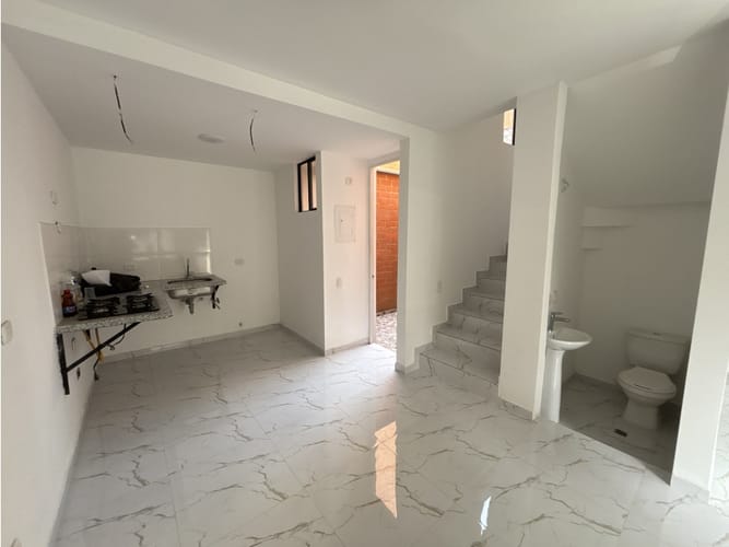 Casa de 3 alcobas en venta en Alfaguara, Jamundí, 80 m² · foto 2 de 21