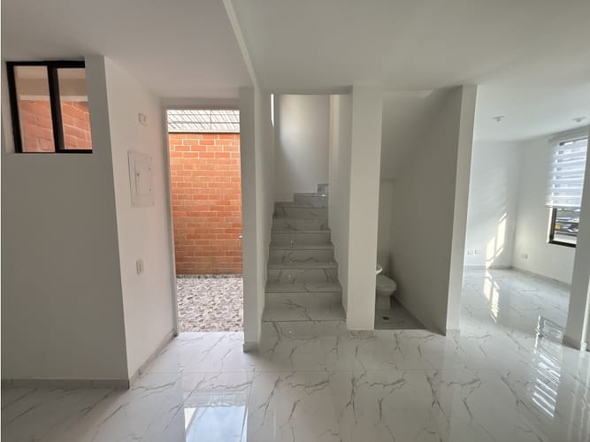Casa de 3 alcobas en venta en Alfaguara, Jamundí, 80 m² · foto 3 de 21