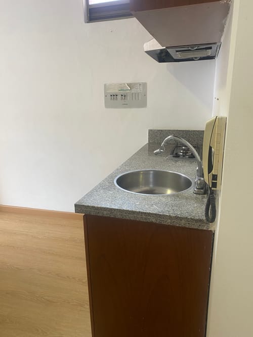 Apartaestudio en venta en Santa Teresita, Bogotá, 24 m² · foto 12 de 19